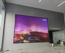 平顶山汽车4S店LED大屏安装完毕